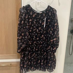 Black floral long sleeve dress small